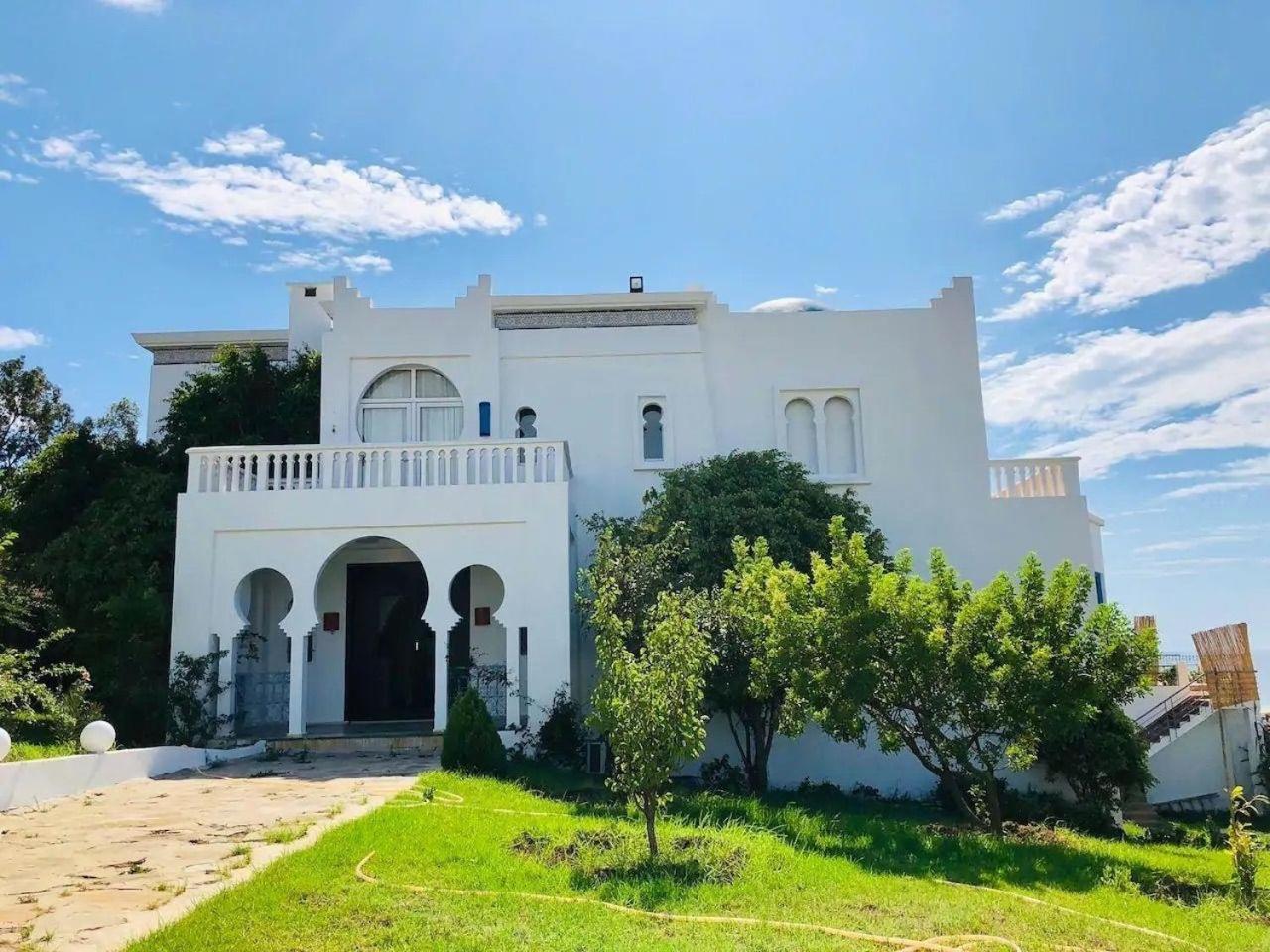 Holiday home Atemberaubende Dar Jbila In *